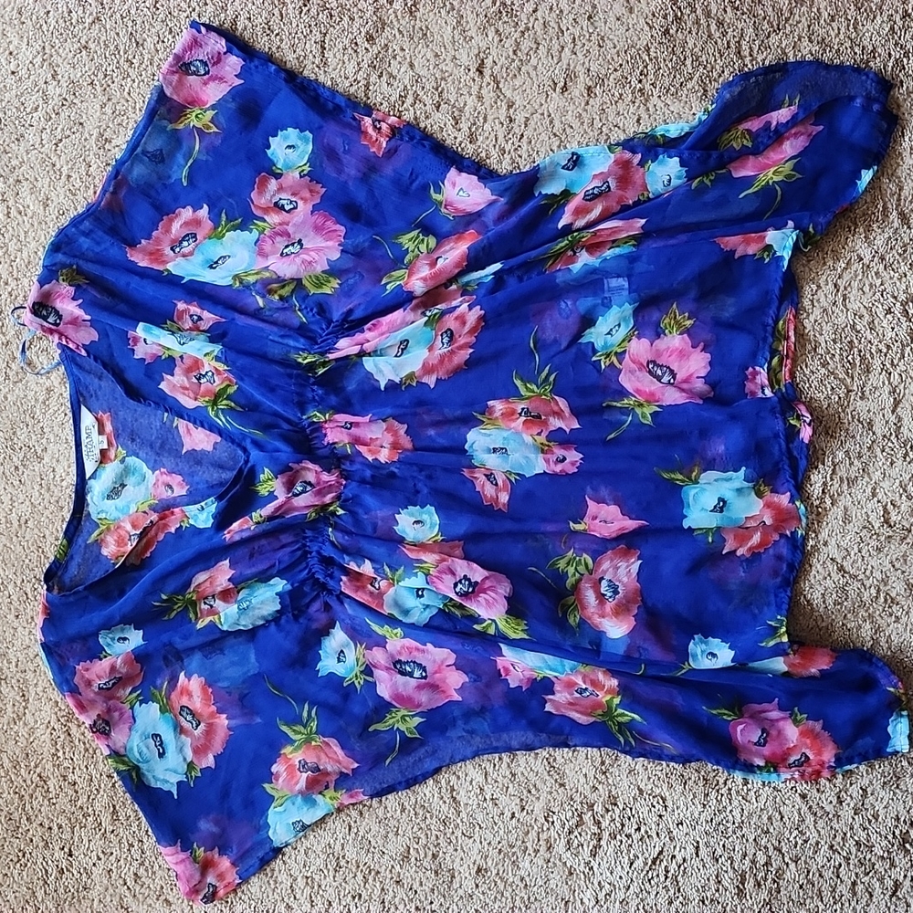 Tramp sz S floral cover-up dress